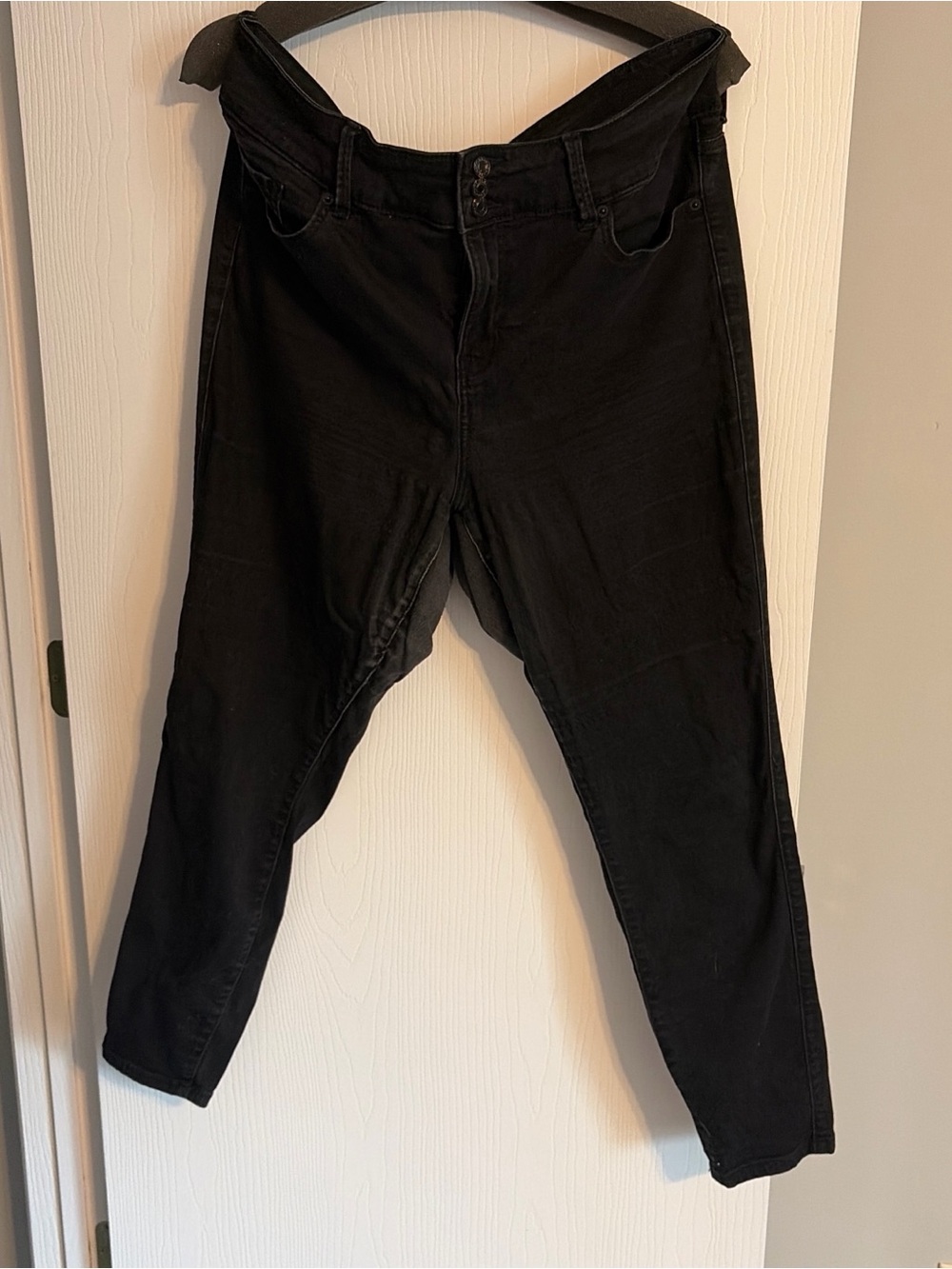 torrid Black Super Soft Jeggings